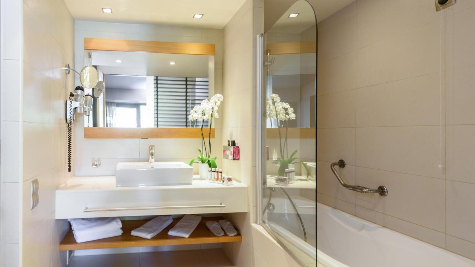 Superior Doppelzimmer - Poolseite